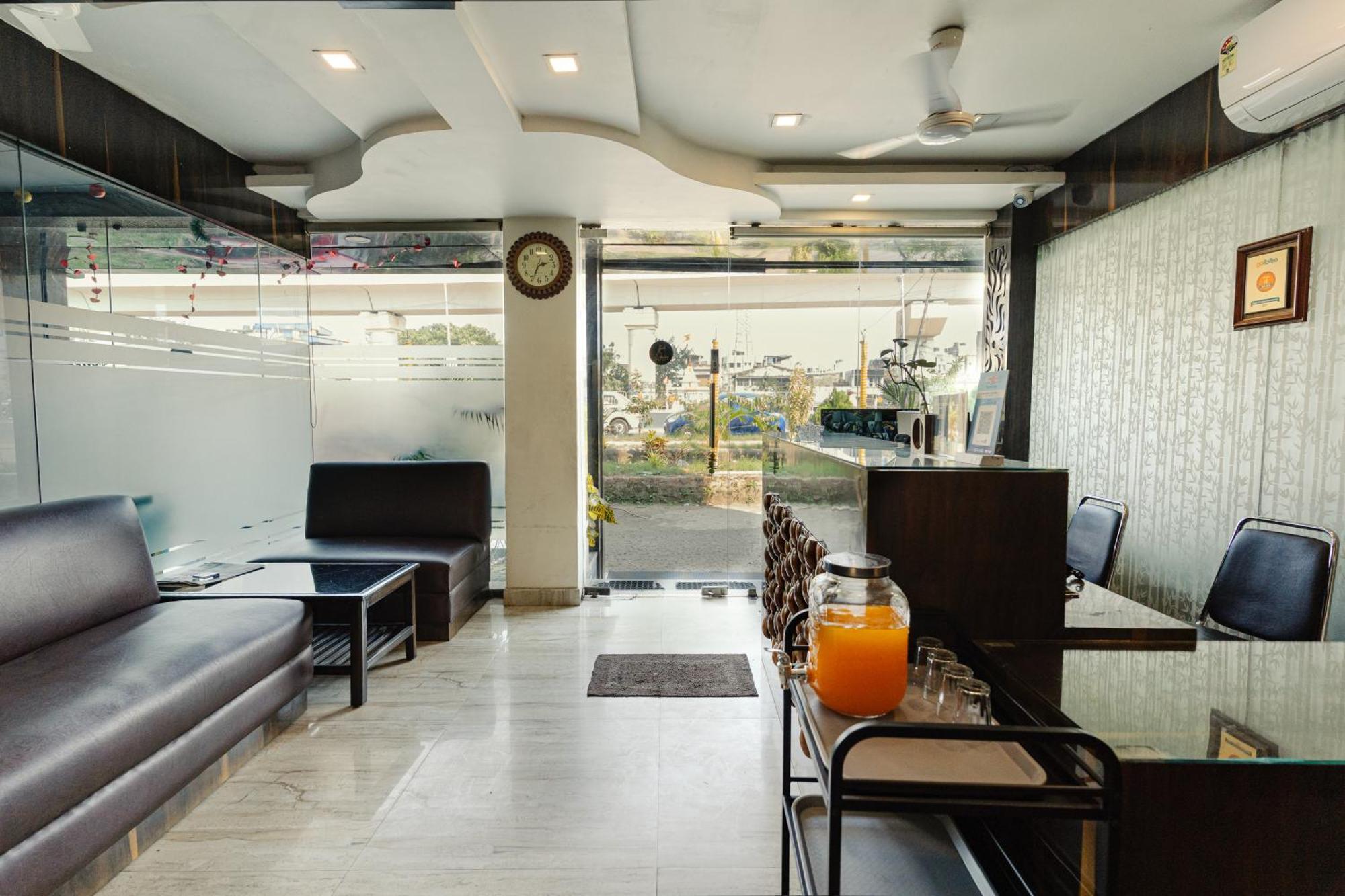 Hotel Sheldon International Near Science City كولكاتا المظهر الخارجي الصورة
