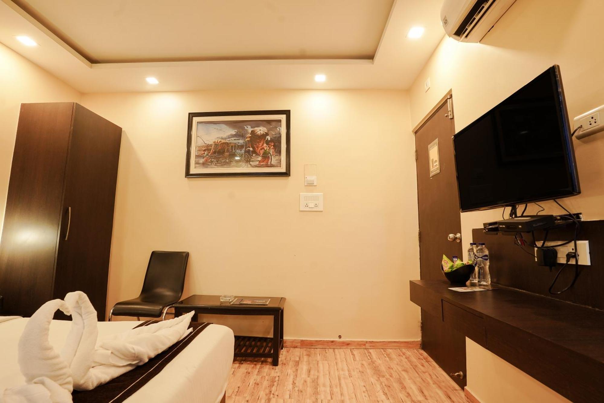 Hotel Sheldon International Near Science City كولكاتا المظهر الخارجي الصورة