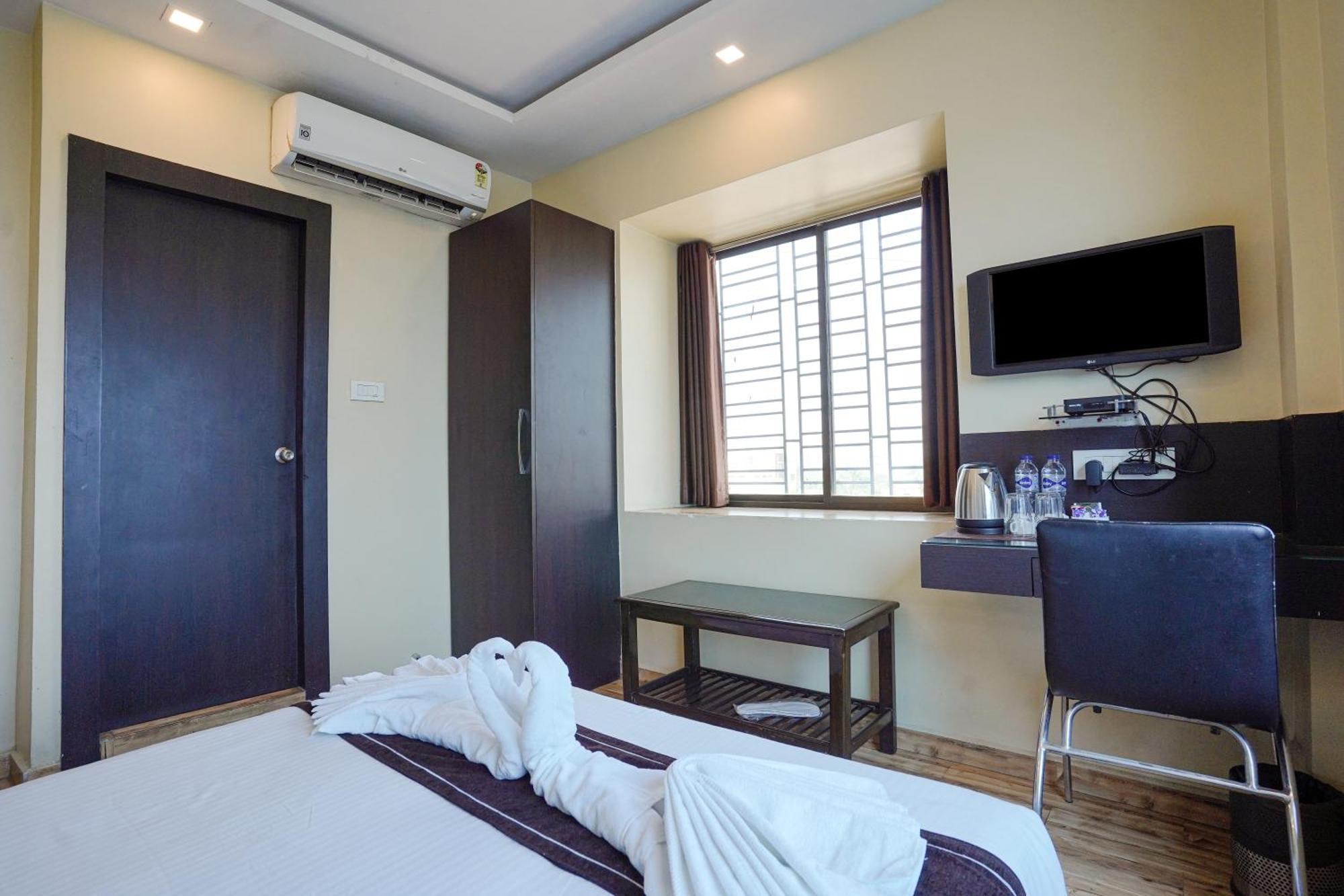 Hotel Sheldon International Near Science City كولكاتا المظهر الخارجي الصورة